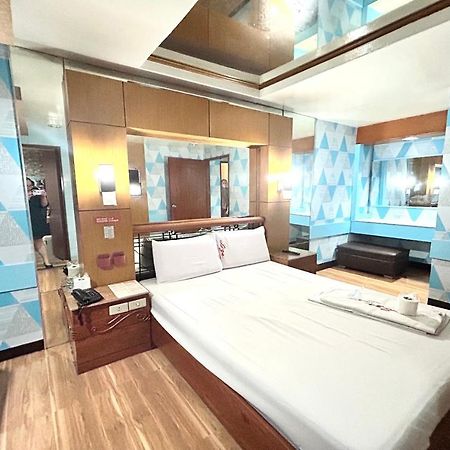 Oyo 971 Liza Lodge Pasay Eksteriør billede